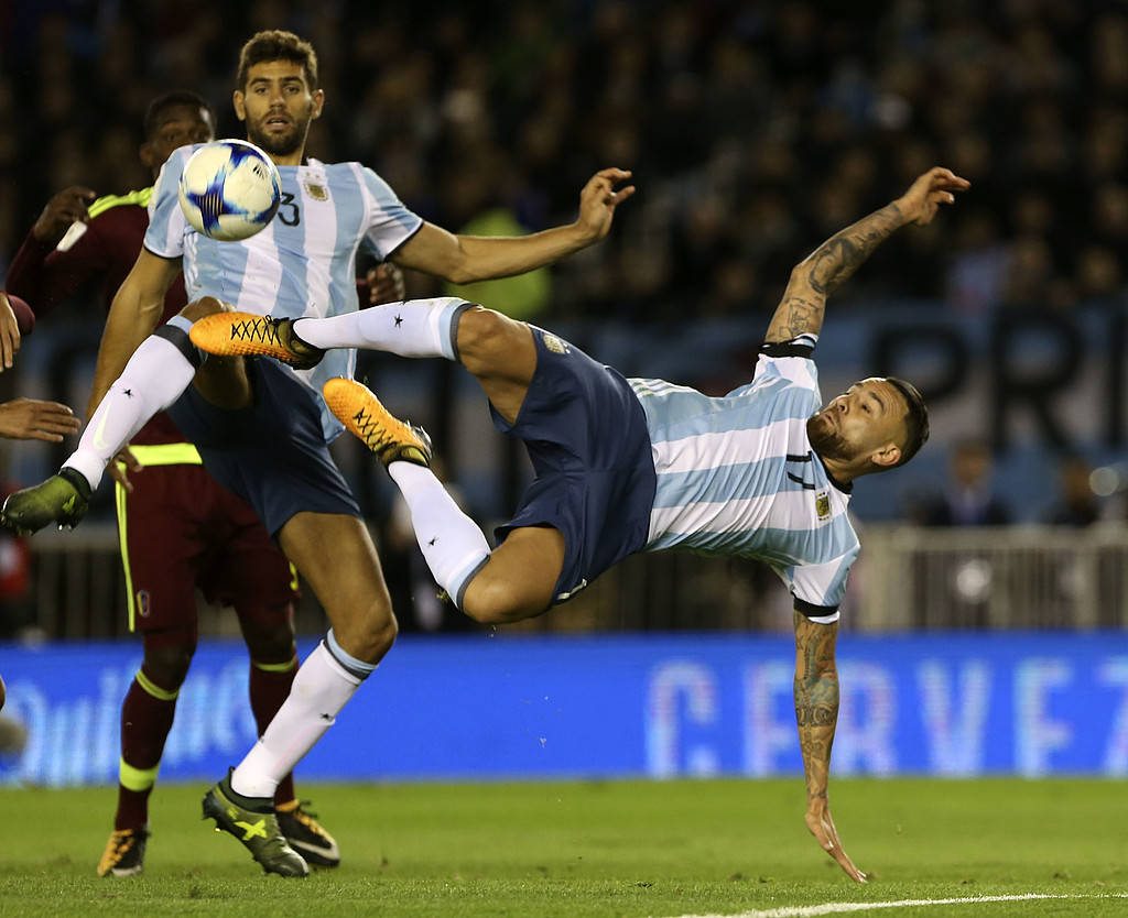 德国杯集结日再迎强敌；波尔图伤情更新；主帅态度：话题不断；训练强度明显提升的简单介绍