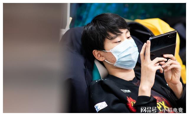 包含浙江队国际比赛日伤情更新Doinb在瑞士队比赛中出色防守，这操作让人直呼：转会期门兴格拉德巴赫调整名单以备足总杯的词条